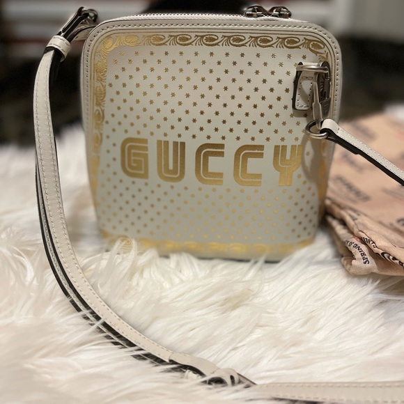 Gucci sega limited edition crossbody bag. - Picture 4 of 16